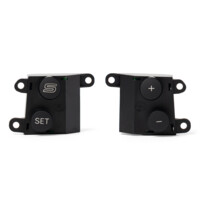 Tlačítka na volantu