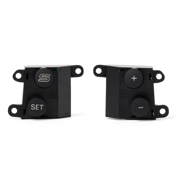 Tlačítka na volantu